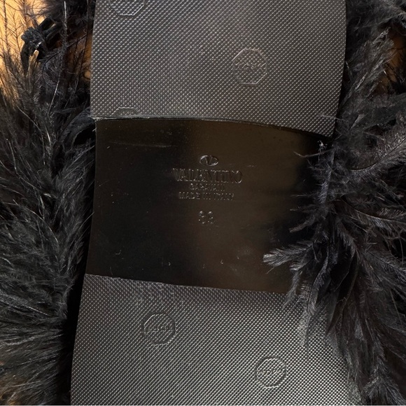 Valentino Garavani Couture Runway Black Feathered Sandals studded rockstud 39 - Picture 11 of 13